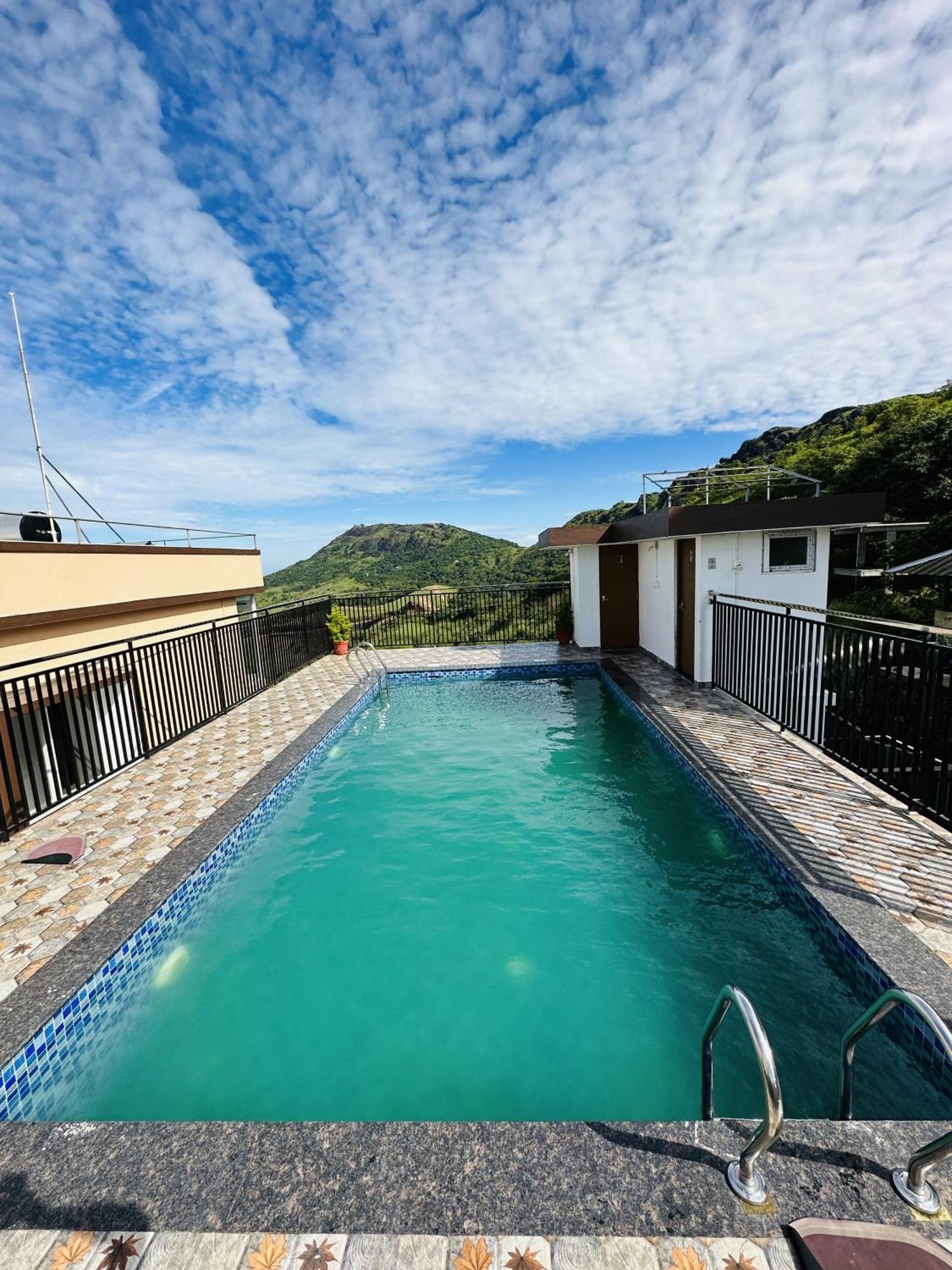 Himasailam Pool Resort 瓦加蒙 外观 照片